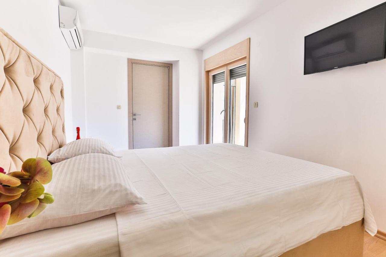 בודווה Montesun Fontana Apartments מראה חיצוני תמונה