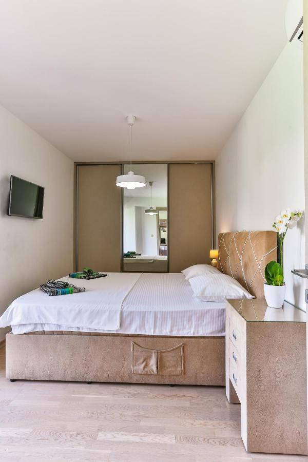 בודווה Montesun Fontana Apartments מראה חיצוני תמונה