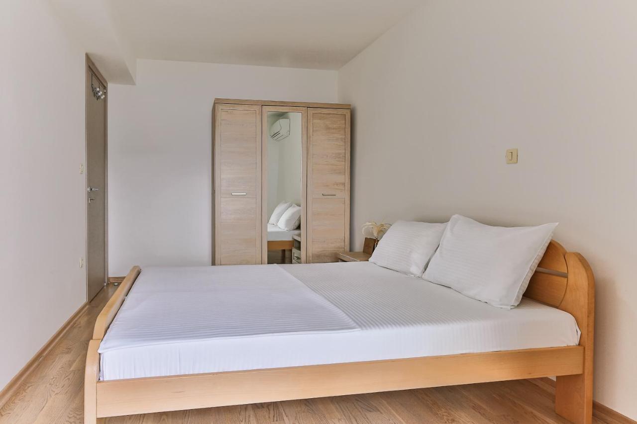 בודווה Montesun Fontana Apartments מראה חיצוני תמונה